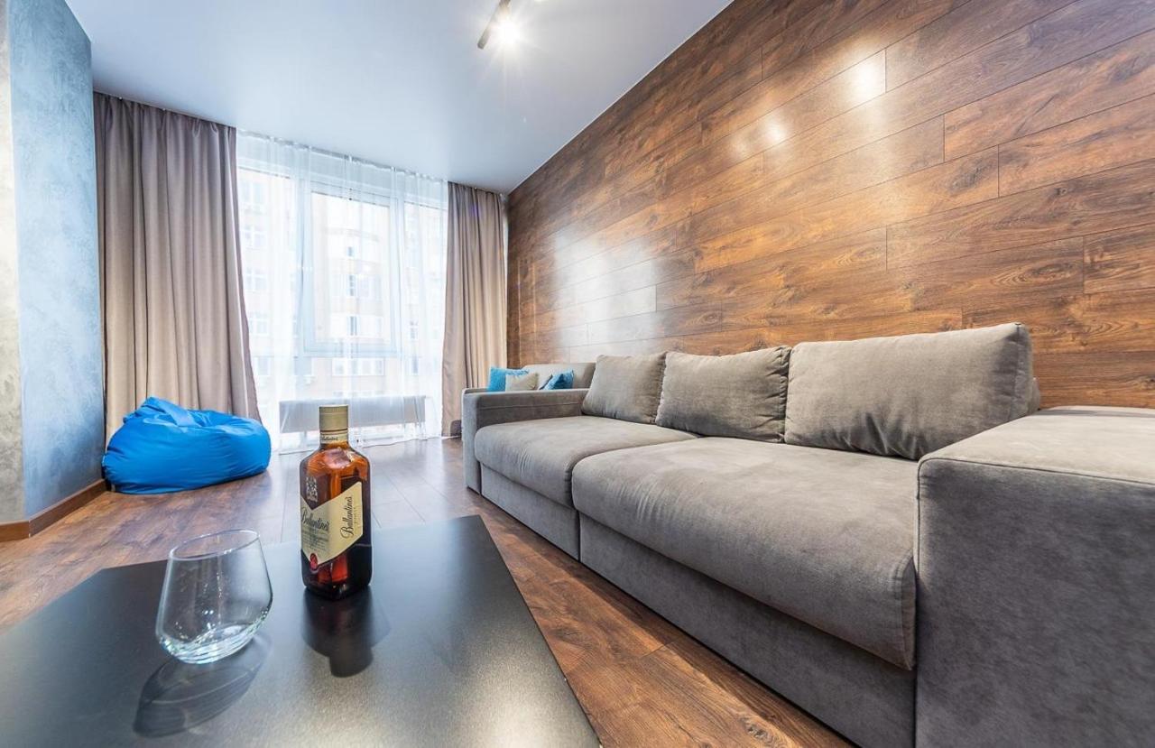 Luxury Apartments Smartplaza Obolon Metro Minskai Kiev Exterior foto