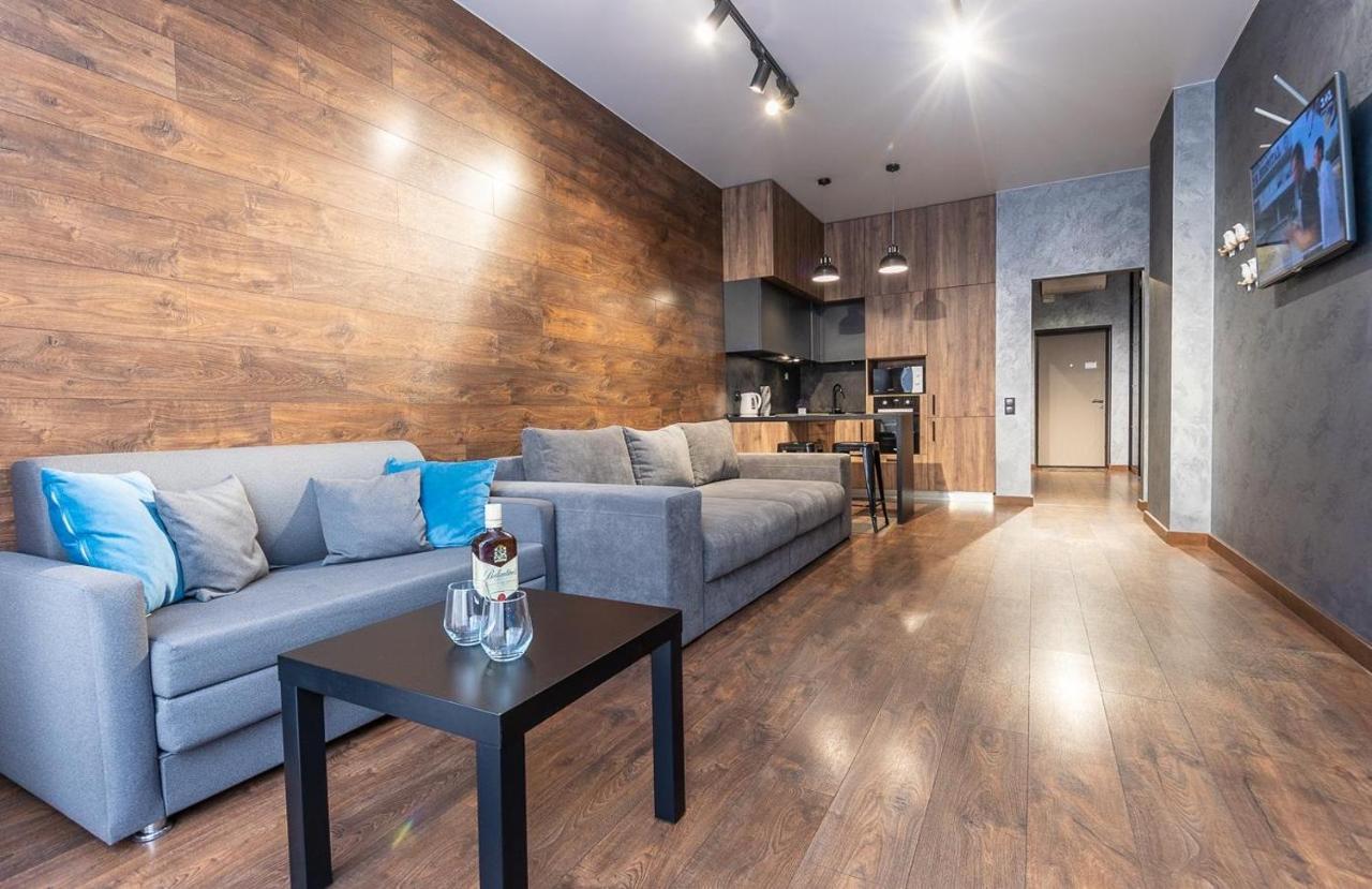 Luxury Apartments Smartplaza Obolon Metro Minskai Kiev Exterior foto